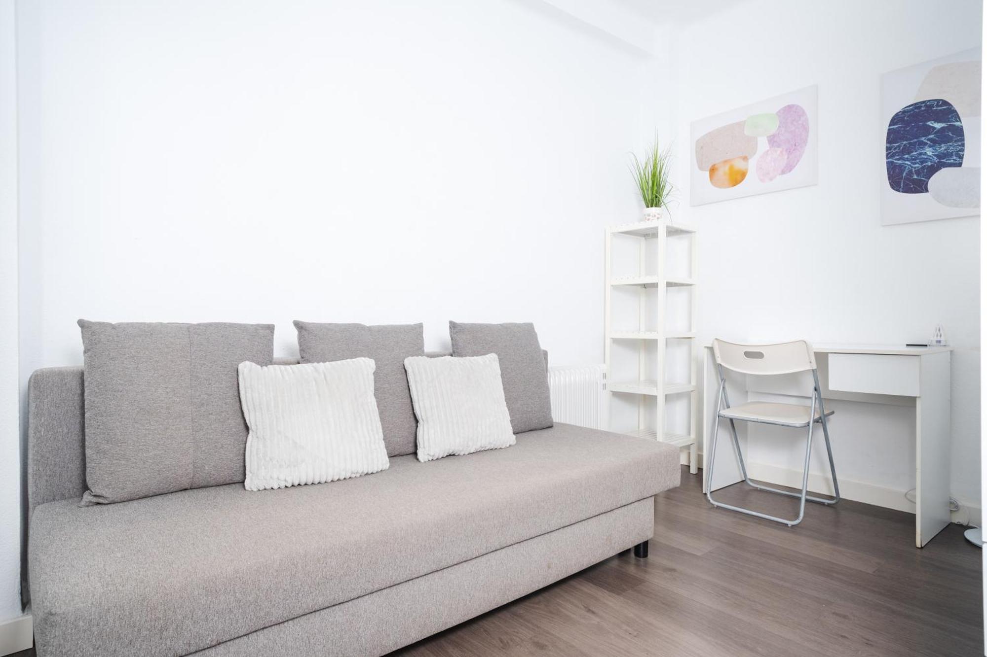 Acogedor Piso Con Balcon Apartment Seville Exterior photo